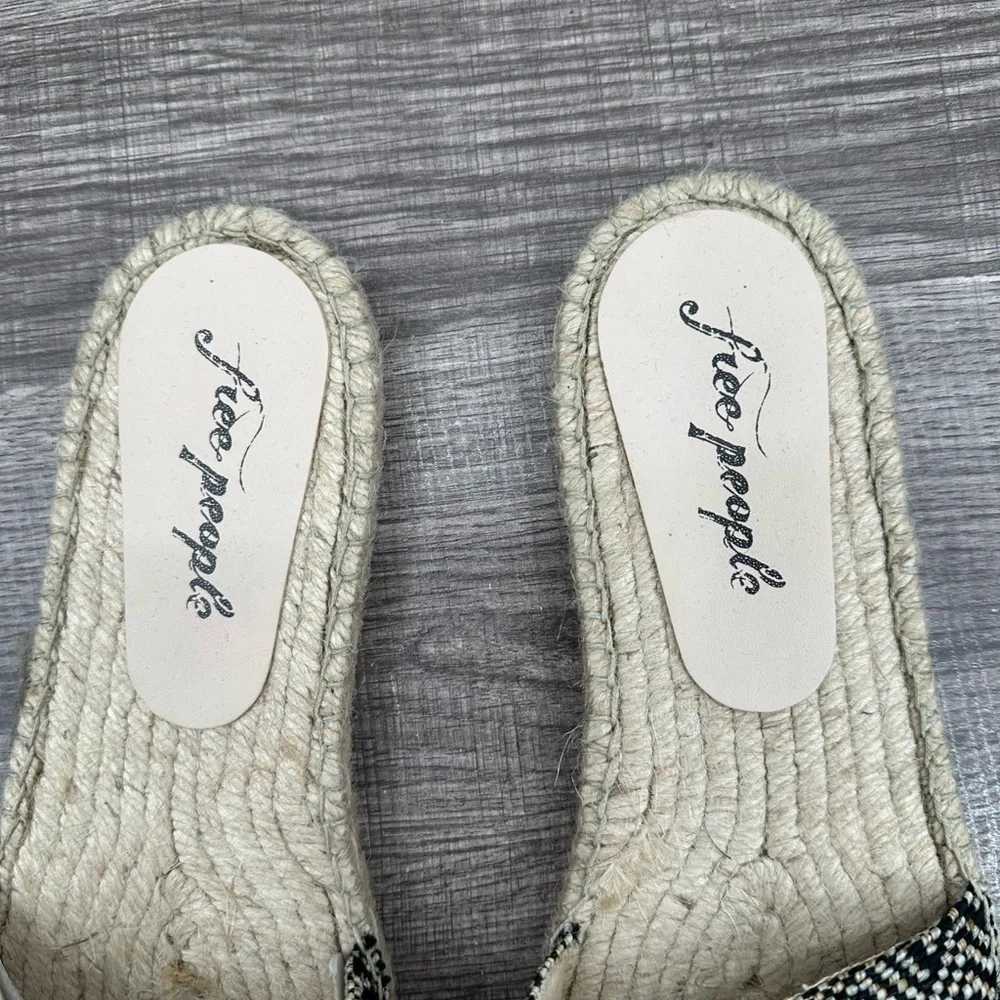 FREE PEOPLE BEACH 38 Black-White Woven boho woman summer woman espadrille Sandal